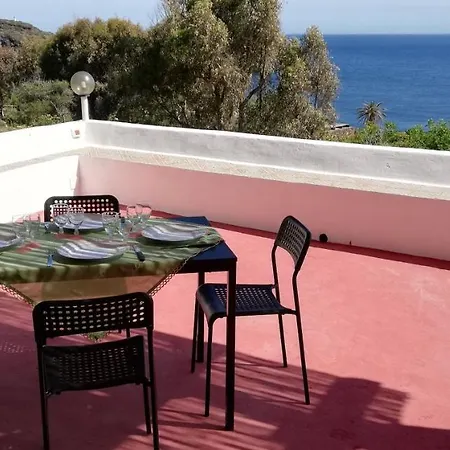 Ad Un Passo Dall Arco Tracino