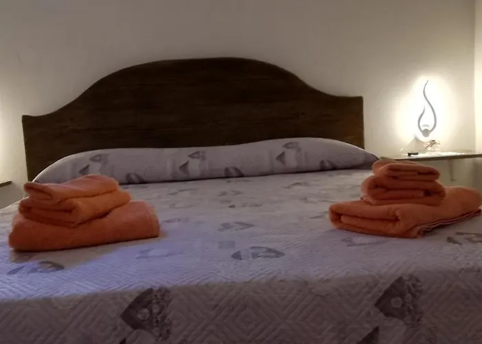 Lägenhet Ad Un Passo Dall Arco *