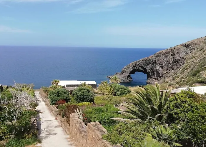 Ad Un Passo Dall Arco Lägenhet *