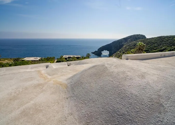 Lägenhet Ad Un Passo Dall Arco Tracino