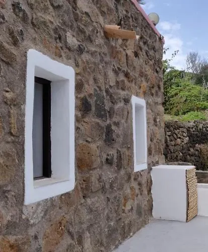 Lägenhet Ad Un Passo Dall Arco Tracino